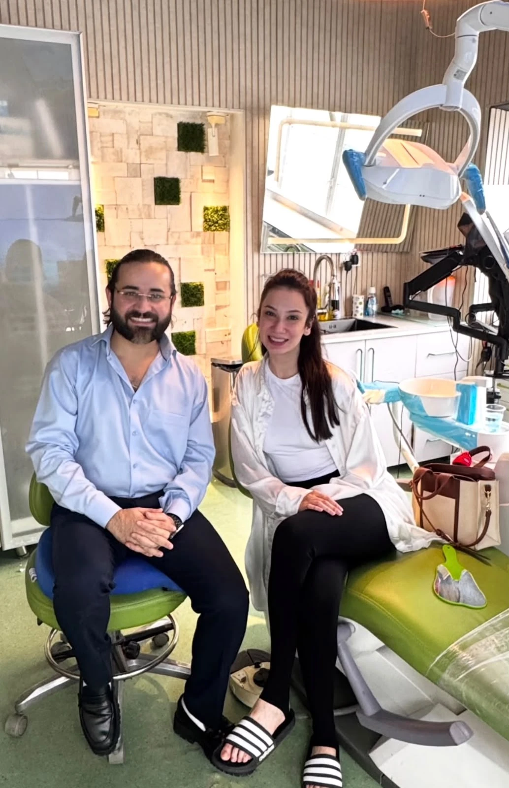 Ishmal Rizwan with Dr. Syed Mannan Azhar at 32 Dental Care in Lahore